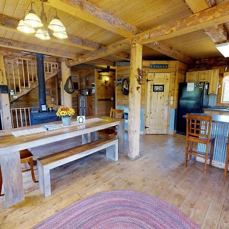 Canyon View Family Cabin, Deck, Tv Room, Games, Bbq, Campfire Монтичелло Экстерьер фото