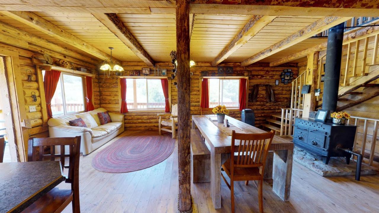Canyon View Family Cabin, Deck, Tv Room, Games, Bbq, Campfire Монтичелло Экстерьер фото
